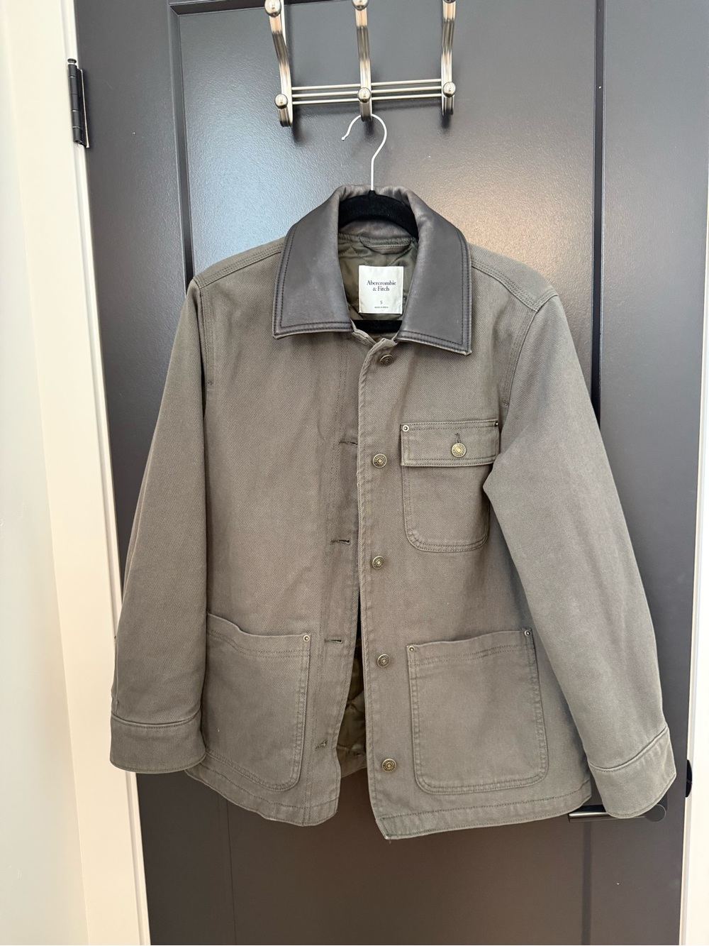 Abercrombie & Fitch Olive Canvas Jacket with Dark Contrast Collar